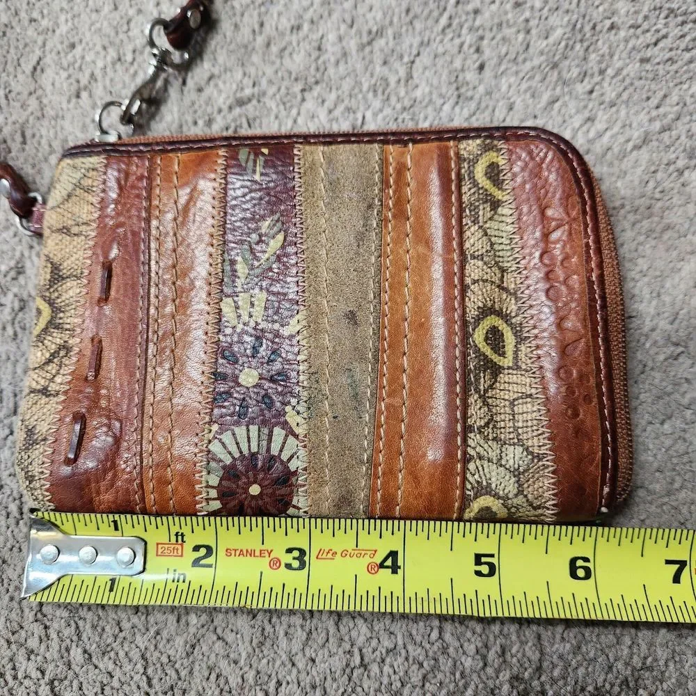 Fossil up sale